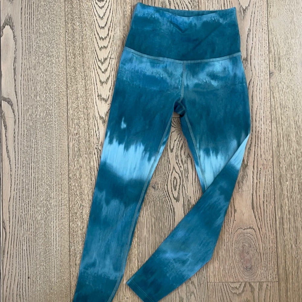 Beyond Yoga ombré tie dye leggings